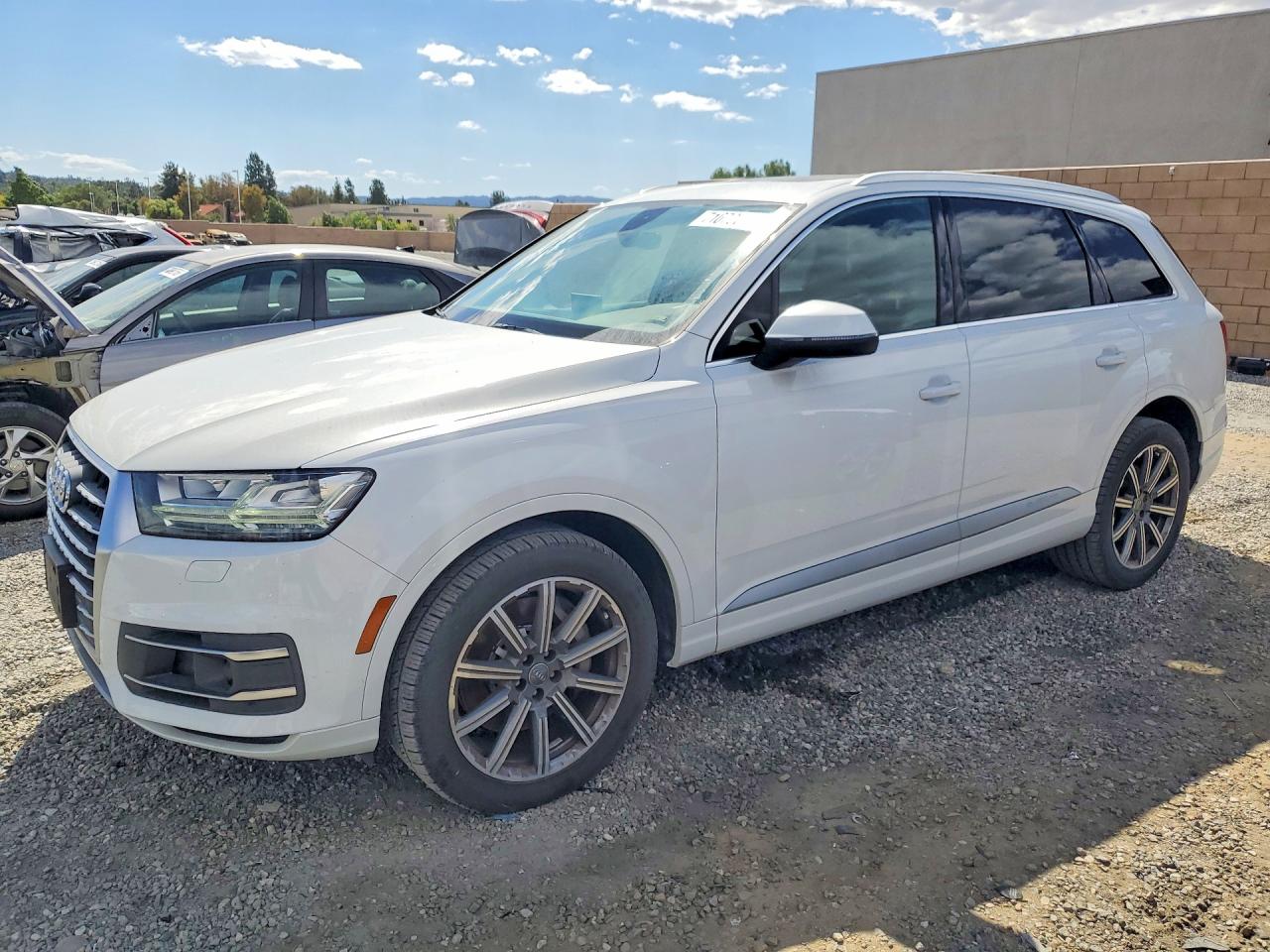 2018 AUDI Q7 PREMIUM PLUS | WA1LAAF71JD044663 | UPCARS