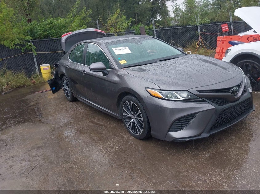 2018 TOYOTA CAMRY SE | 4T1B11HK4JU603900 | UPCARS