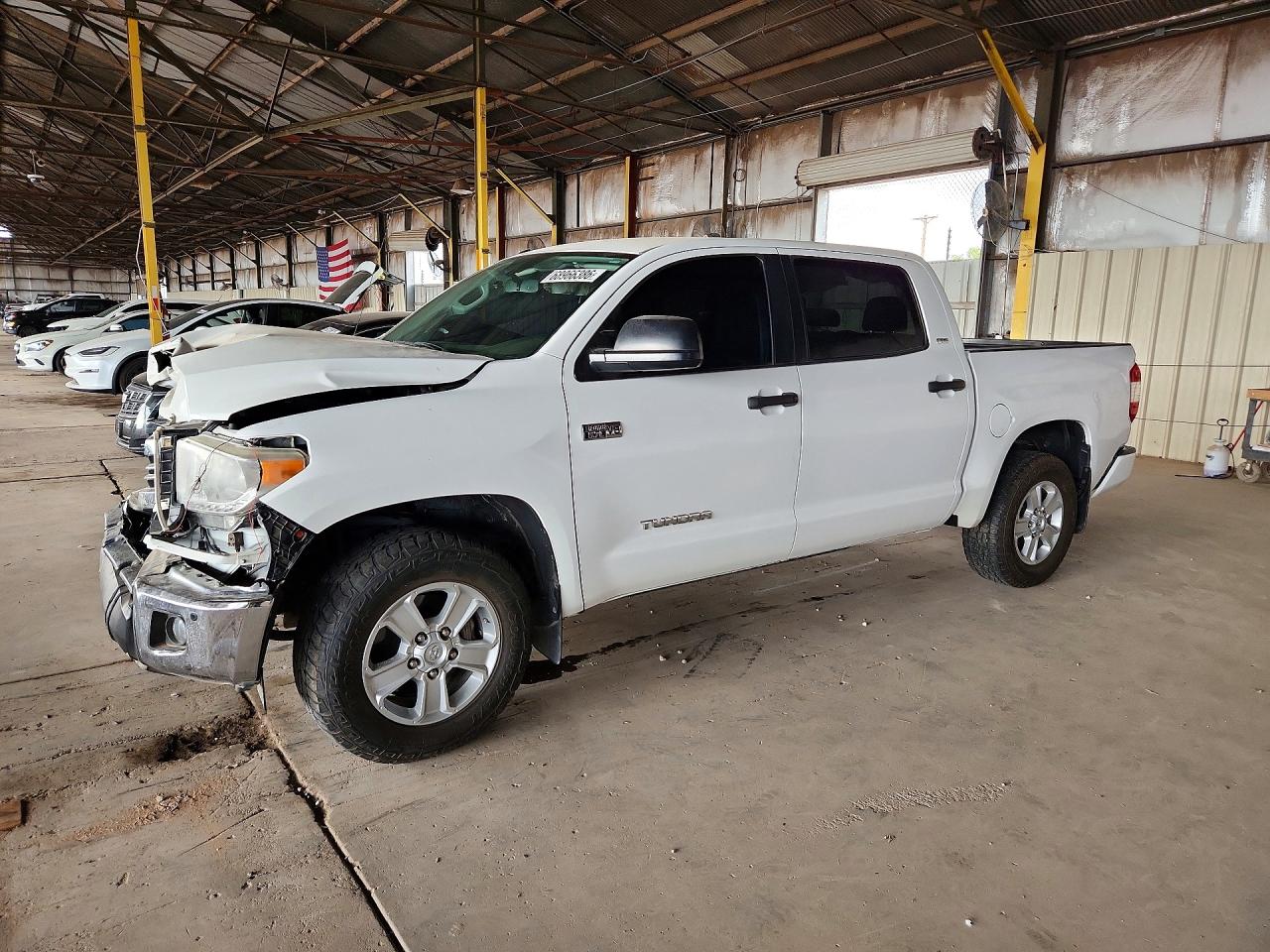 2016 TOYOTA TUNDRA CREWMAX SR5 | 5TFEW5F11GX211517 | UPCARS