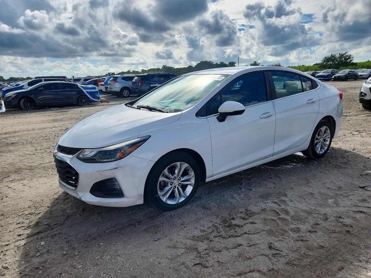 2019 CHEVROLET CRUZE LT | 1G1BE5SM7K7118637 | UPCARS