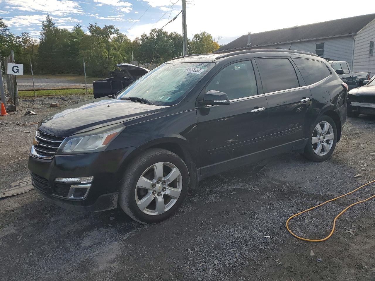 2016 CHEVROLET TRAVERSE LT | 1GNKRGKD3GJ296330 | UPCARS