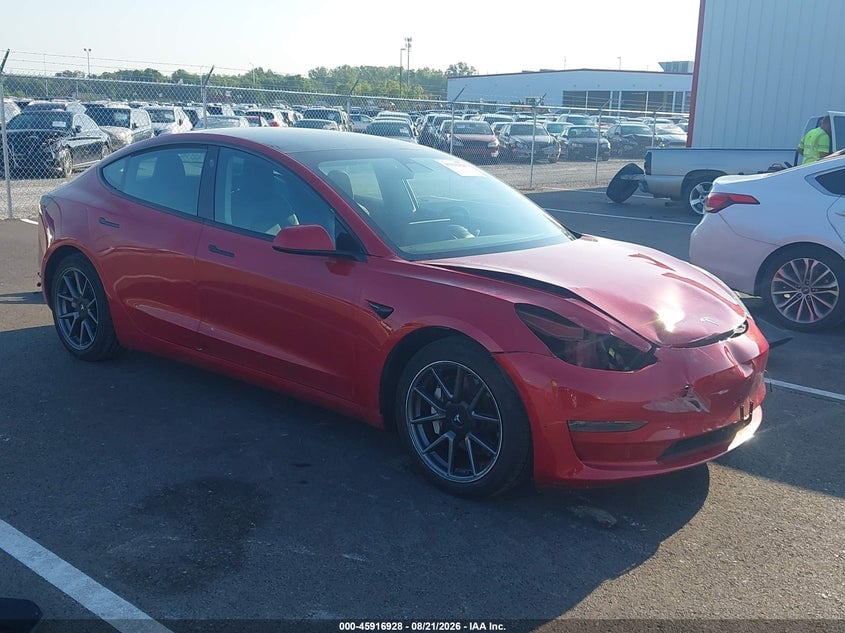 2021 TESLA MODEL 3 STANDARD RANGE PLUS REAR-WHEEL DRIVE | 5YJ3E1EA9MF976761 | UPCARS
