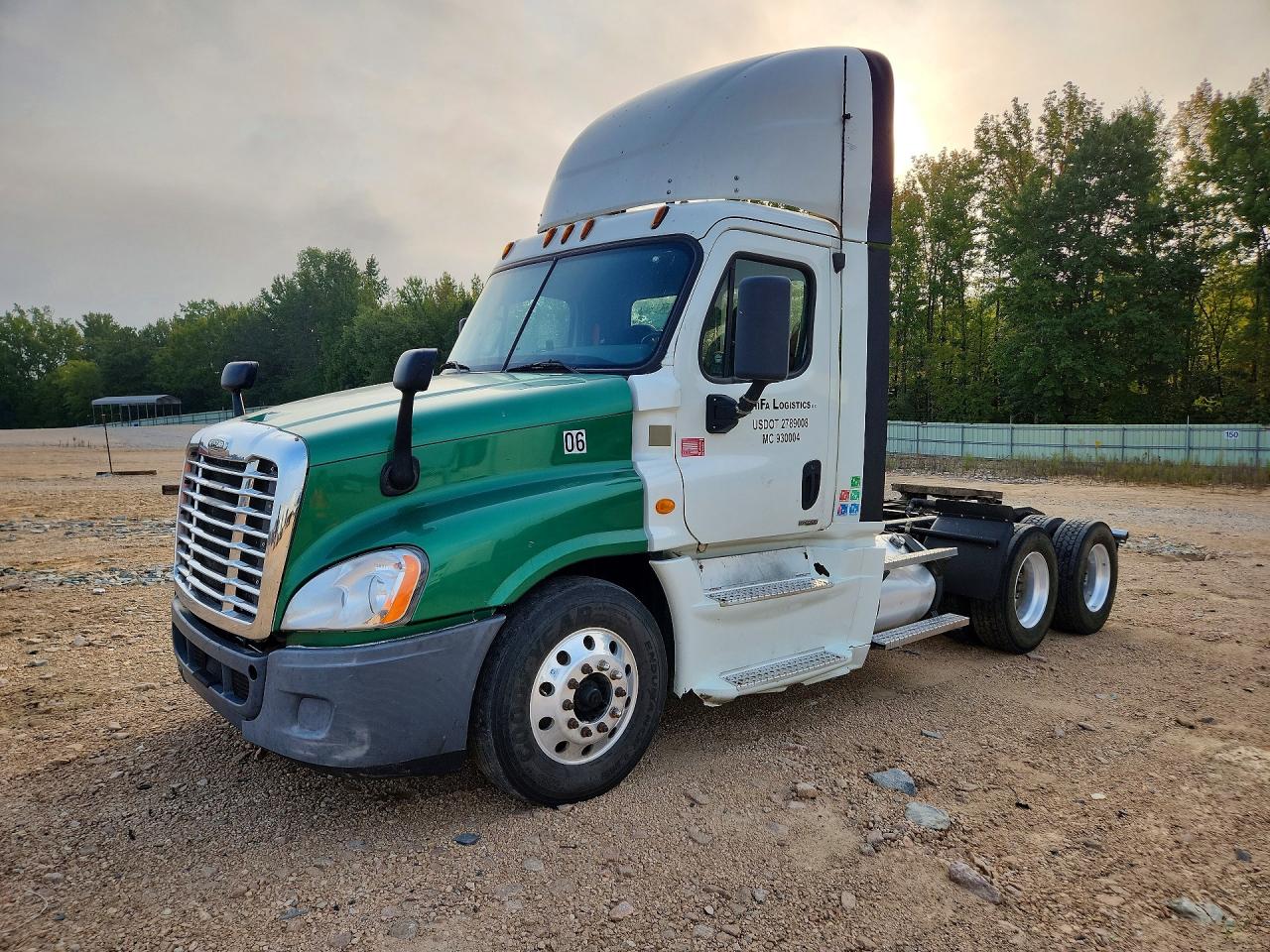 2015 FREIGHTLINER ALL OTHER | 1FUJGED56FLGA1222 | UPCARS