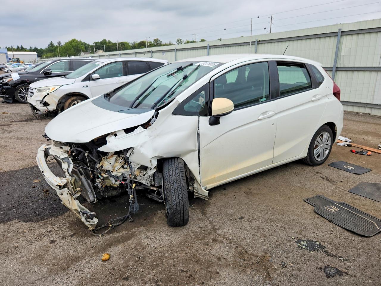 2018 HONDA FIT LX | 3HGGK5H44JM732872 | UPCARS