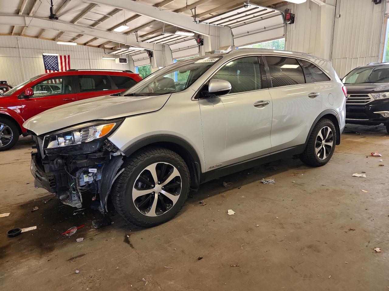 2016 KIA SORENTO EX | 5XYPHDA58GG159250 | UPCARS