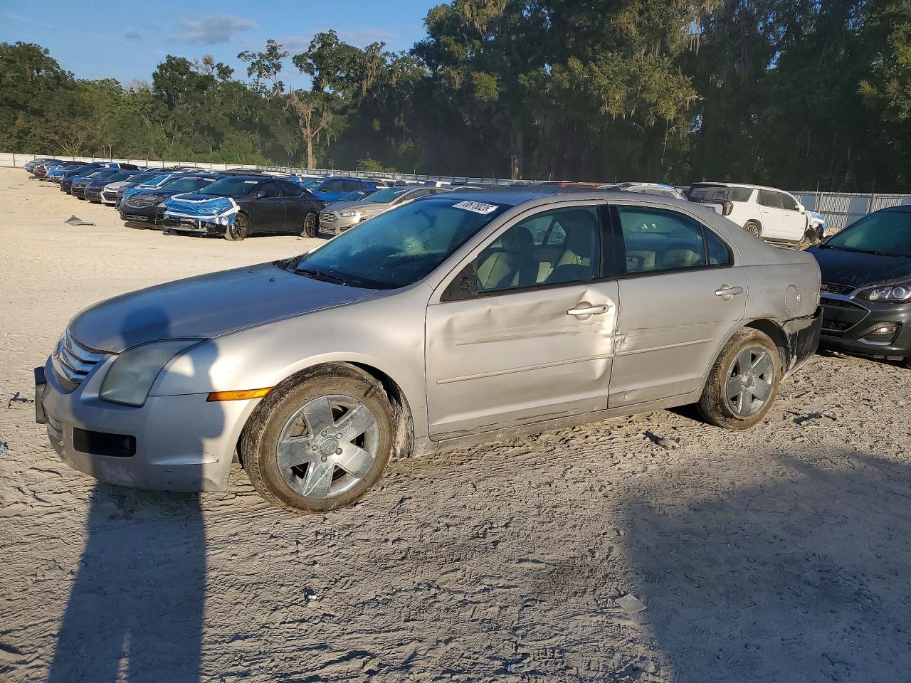 2007 FORD FUSION SE | 3FAHP07Z57R223704 | UPCARS
