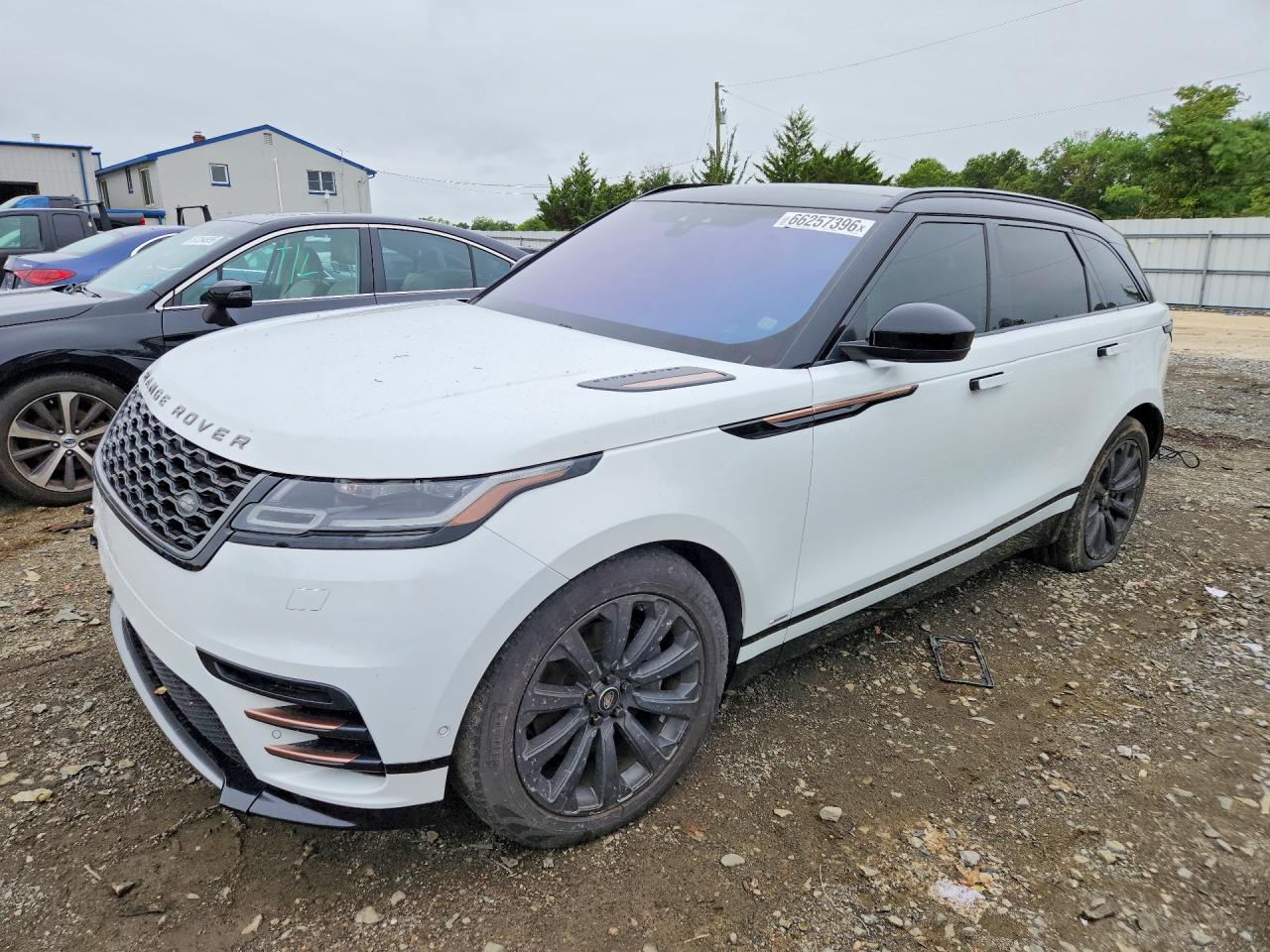 2018 LAND ROVER RANGEROVE R-DYNAMIC SE | SALYL2RVXJA730314 | UPCARS