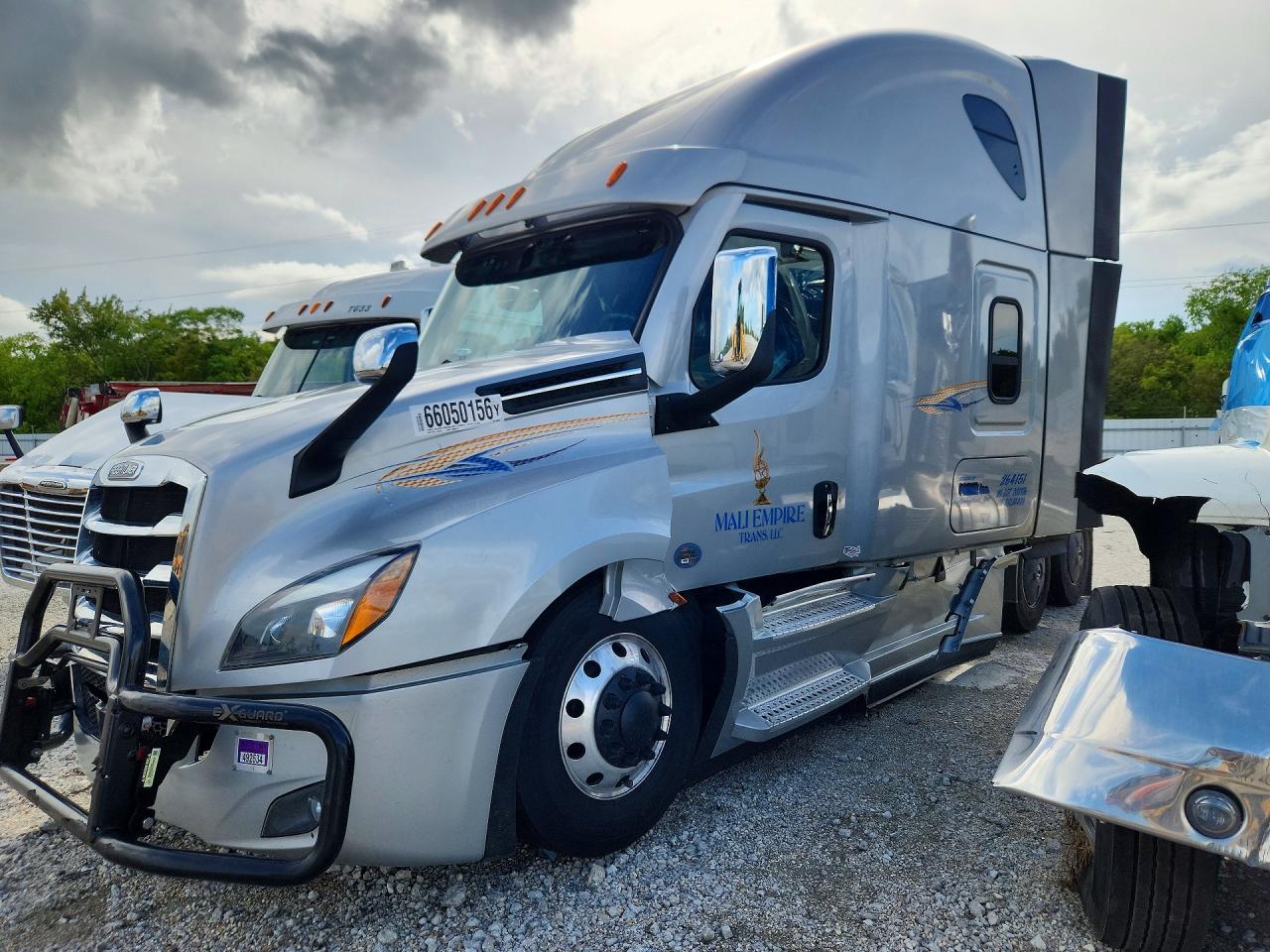 2024 FREIGHTLINER ALL OTHER SEMI TRUCK | 3AKJHHDRXRSLK4439 | UPCARS