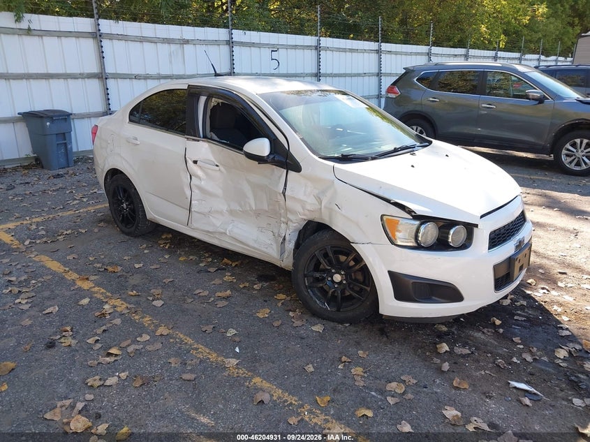 2013 CHEVROLET SONIC LT | 1G1JC5SB1D4245842 | UPCARS