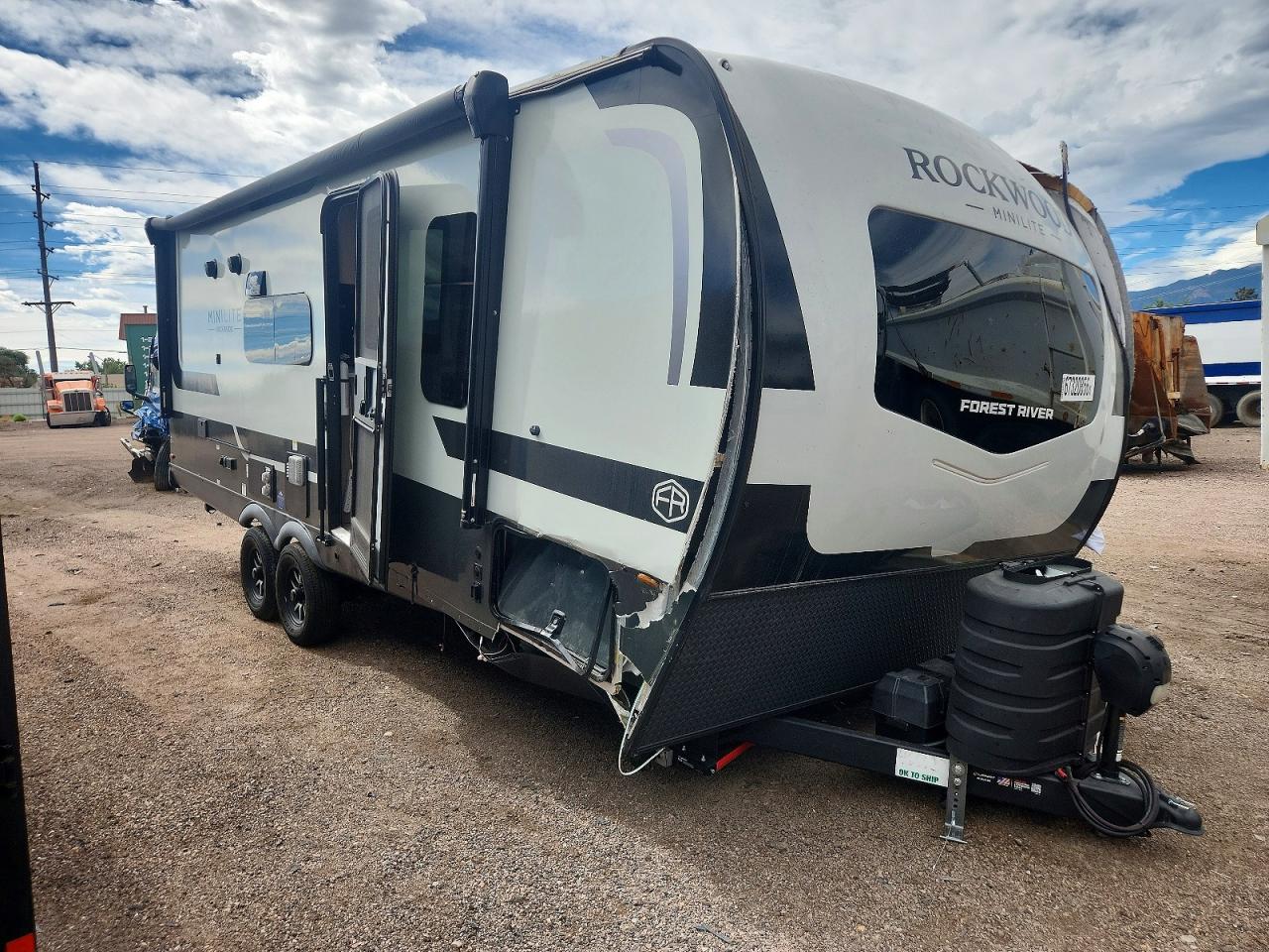 2026 FORESRIVER ROCKWOOD M FOREST RIVER  CAMPER | 4X4TRLB25TD466677 | UPCARS