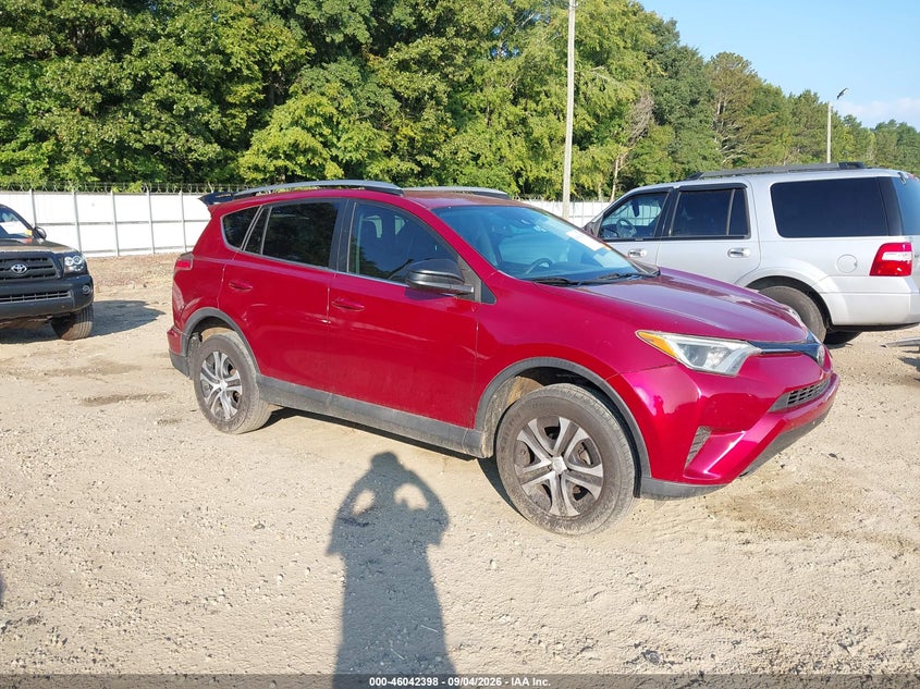 2018 TOYOTA RAV4 LE | 2T3ZFREV2JW468761 | UPCARS