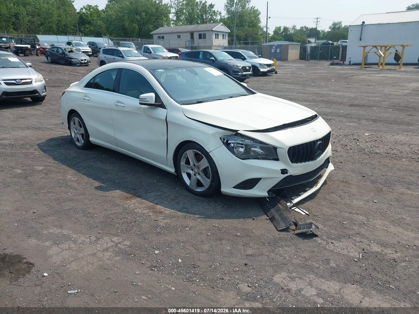 2015 MERCEDES-BENZ CLA 250 | WDDSJ4EB3FN193754 | UPCARS