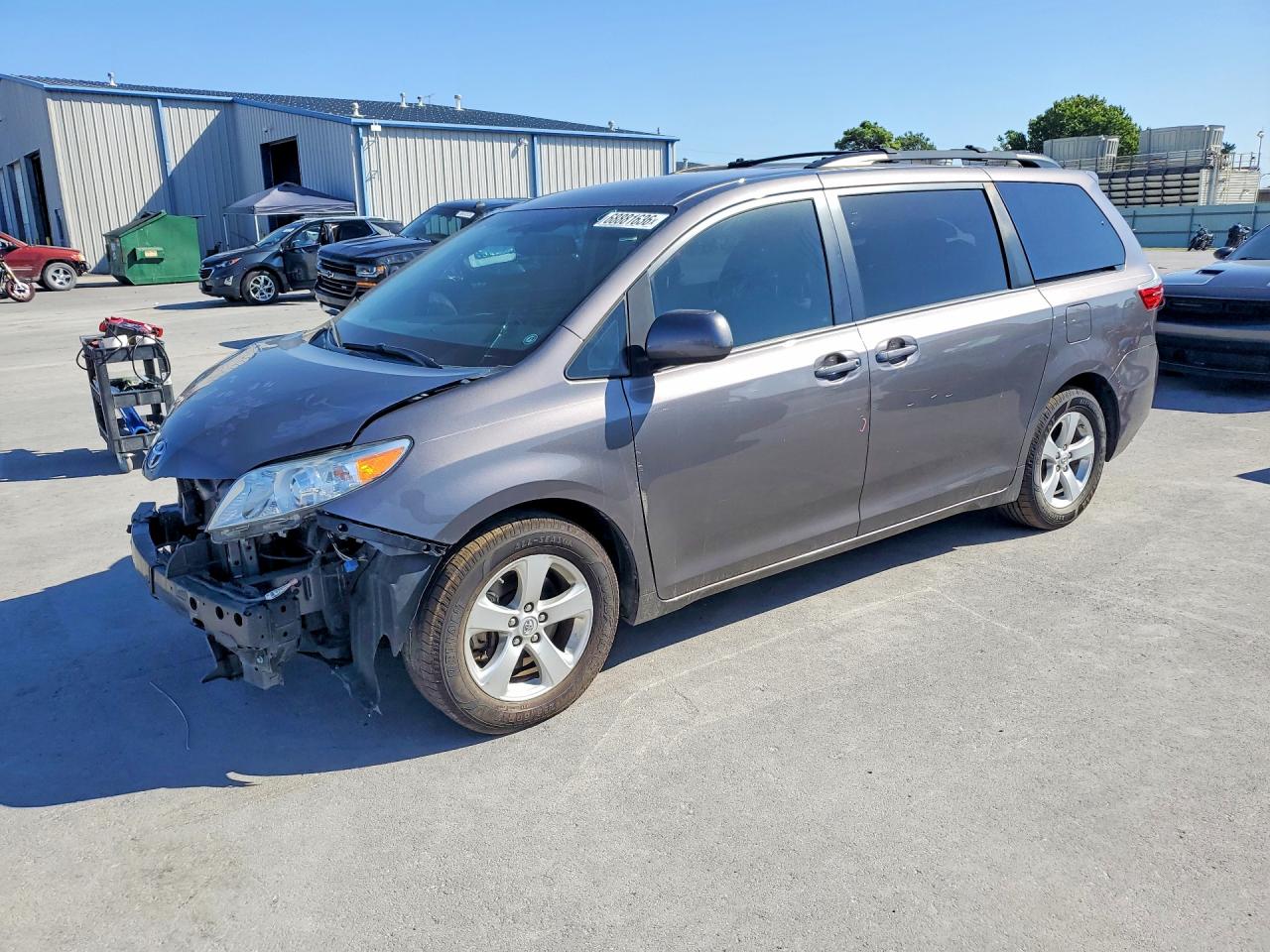 2015 TOYOTA SIENNA LE | 5TDKK3DC1FS527219 | UPCARS
