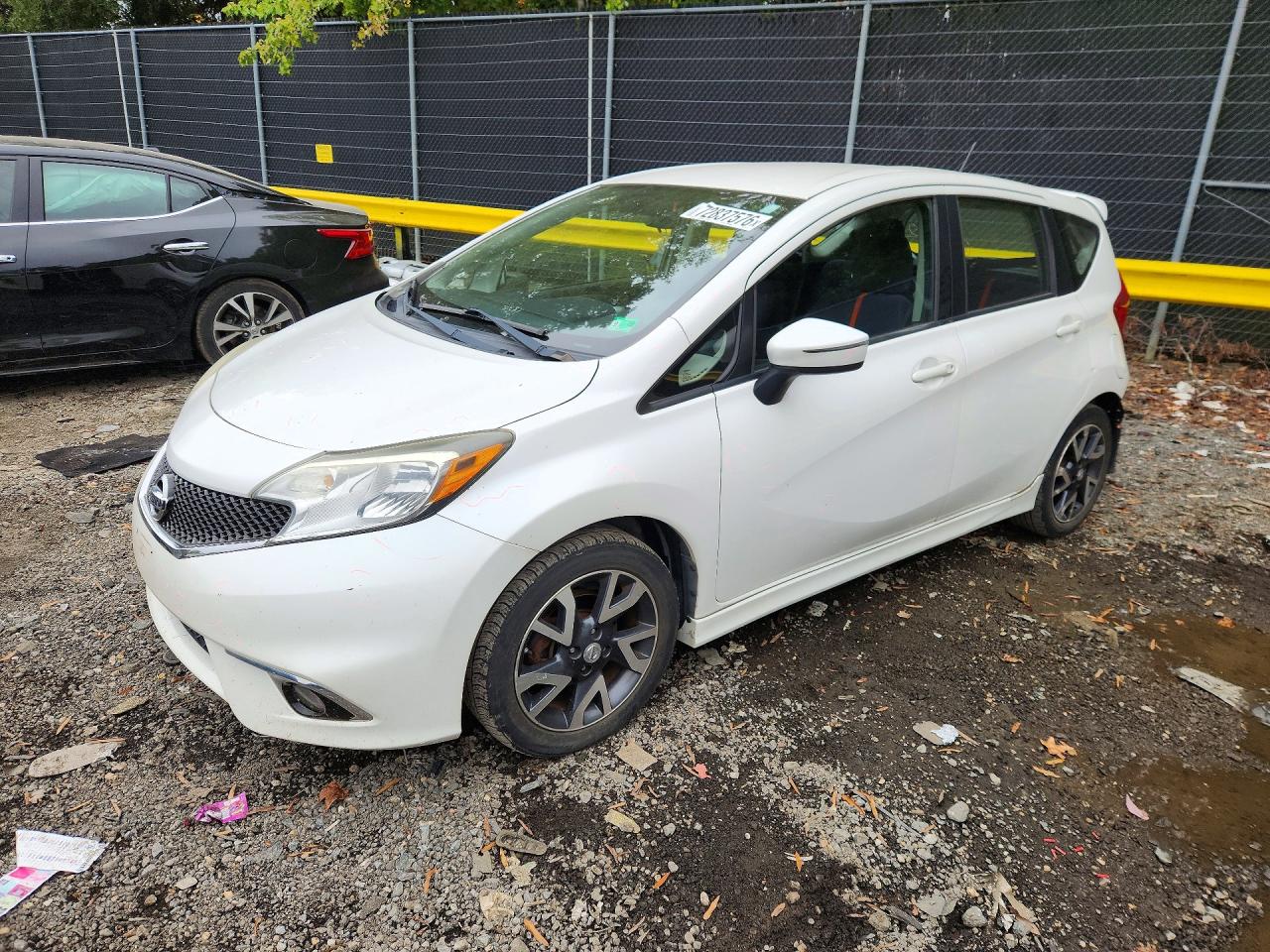 2015 NISSAN VERSA SR | 3N1CE2CP3FL436245 | UPCARS