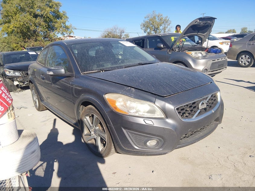 2013 VOLVO C30 T5 | YV1672MK4D2303557 | UPCARS