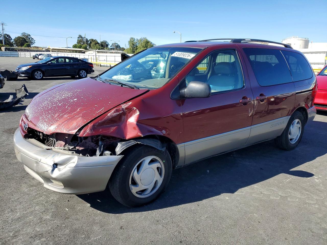 2002 TOYOTA SIENNA XLE | 4T3ZF13C82U490364 | UPCARS