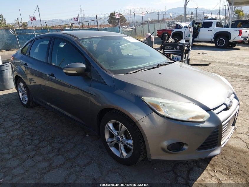 2013 FORD FOCU SE | 1FADP3F25DL263957 | UPCARS