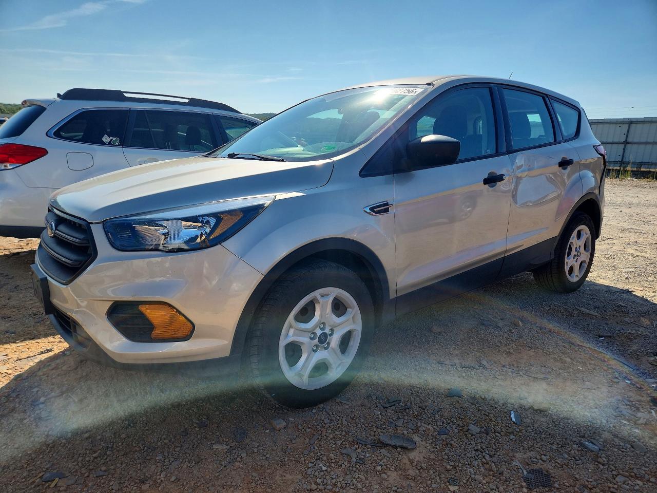 2018 FORD ESCAPE S | 1FMCU0F71JUD02053 | UPCARS