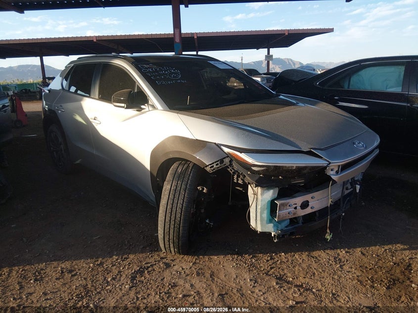 2025 TOYOTA BZ4 XLE | JTMABACA4SA096124 | UPCARS