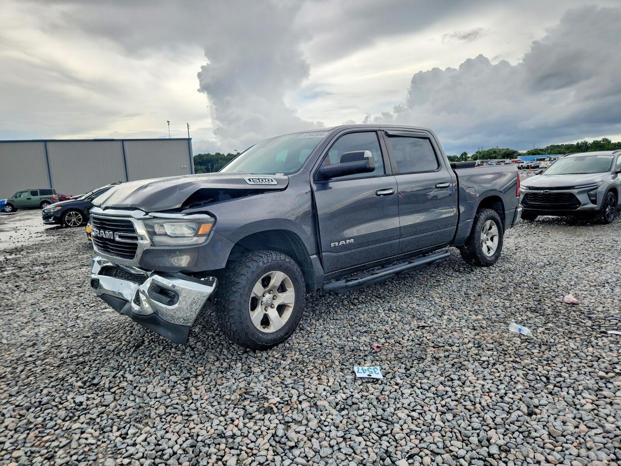 2020 RAM 1500 | 1C6SRFFT2LN362817 | UPCARS