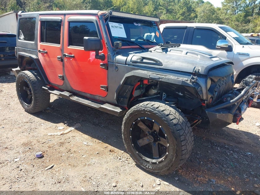2013 JEEP WRANGLER UNLIMITED SAHARA | 1C4HJWEG8DL625727 | UPCARS