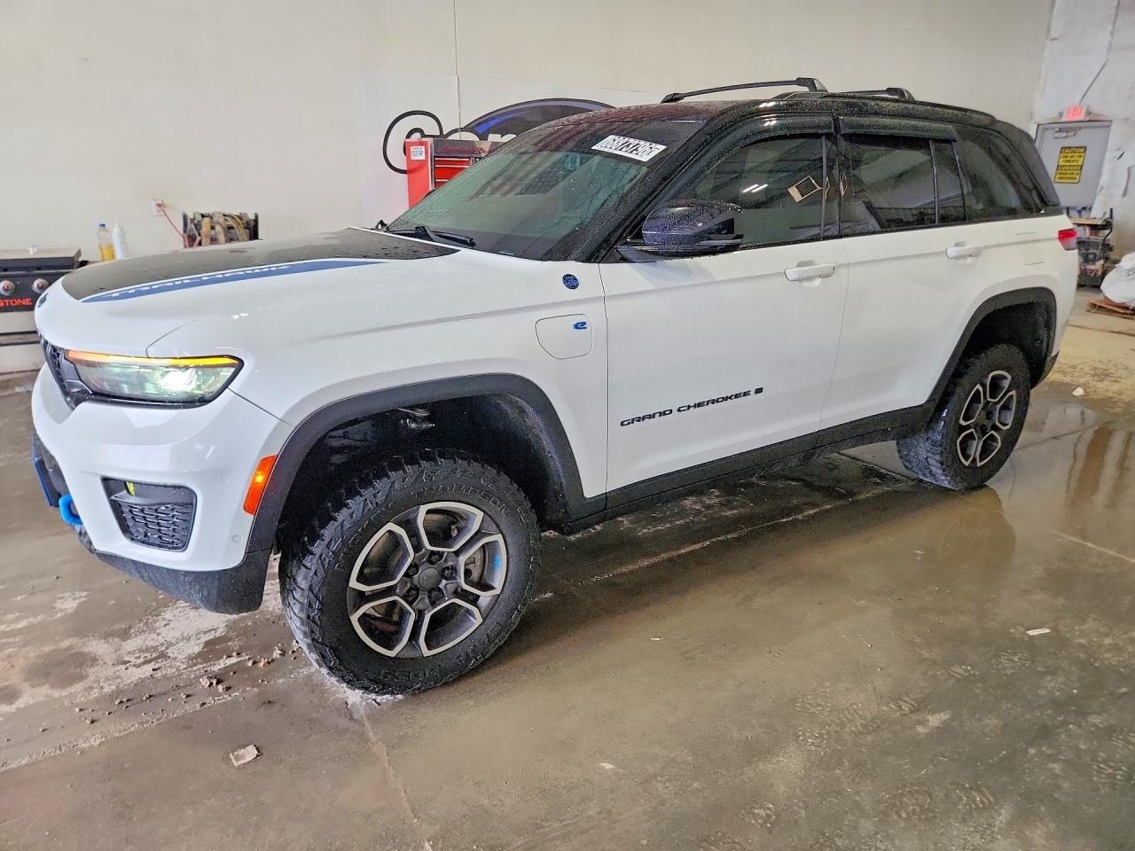2022 JEEP CHEROKEE TRAILHAWK 4XE | 1C4RJYC62N8818342 | UPCARS