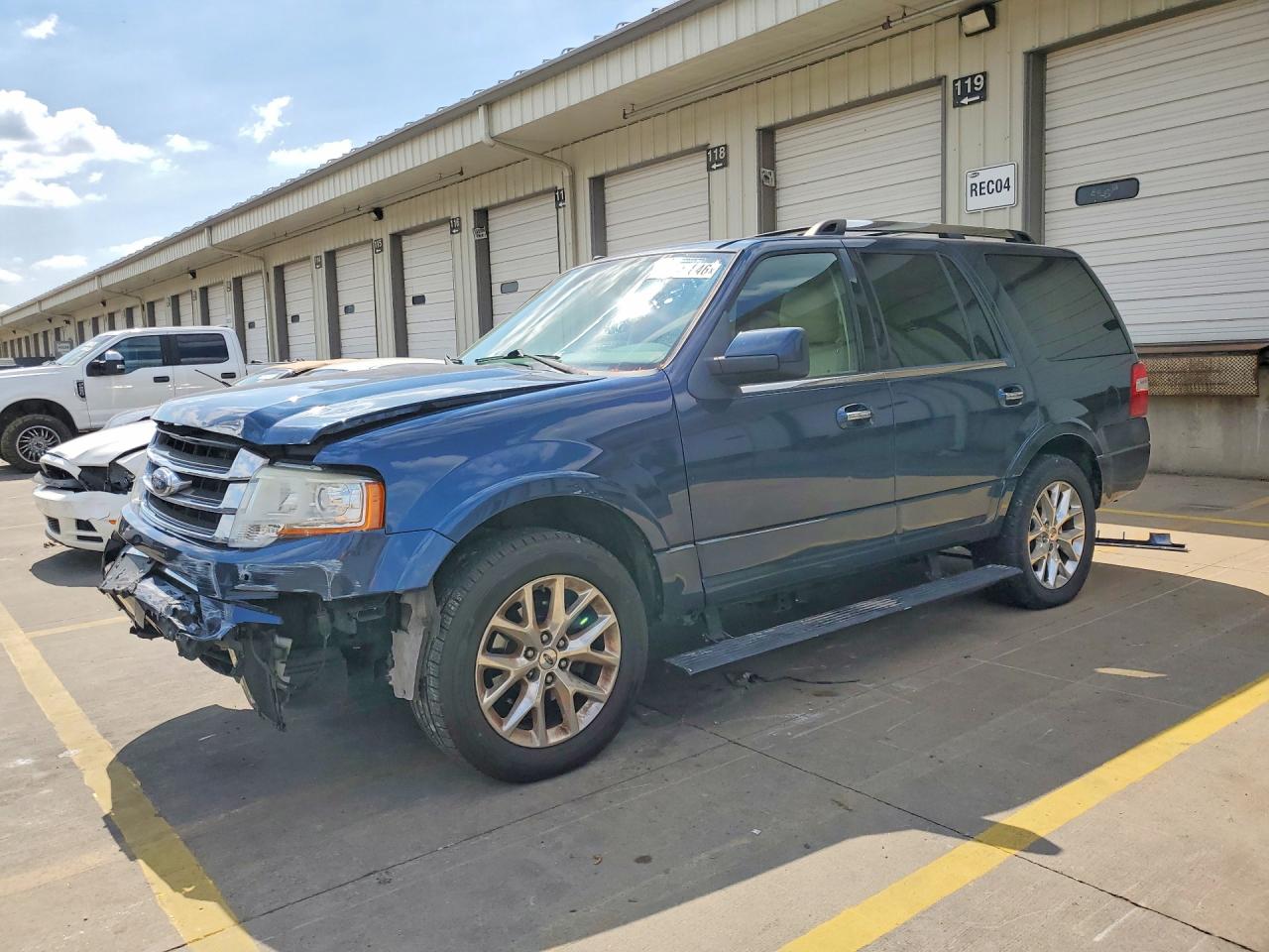 2015 FORD EXPEDITION LIMITED | 1FMJU2ATXFEF00672 | UPCARS