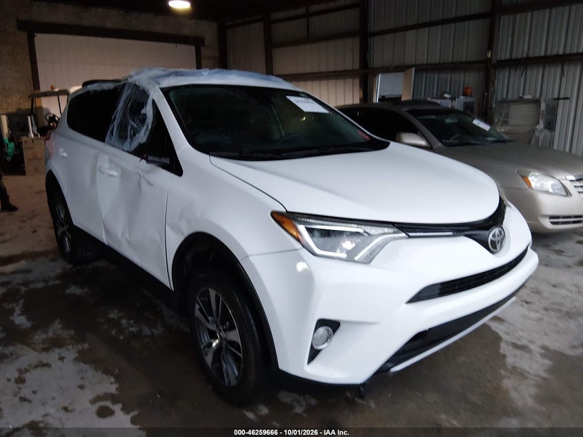 2017 TOYOTA RAV4 XLE | JTMWFREV9HD094790 | UPCARS