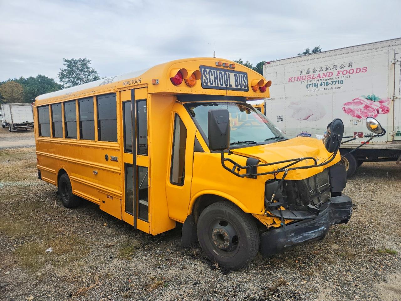 2017 THOMABUSES EXPRESS 2016 CHEVROLET EXPRESS SCHOOL | 1GB6GUBL2G1217269 | UPCARS