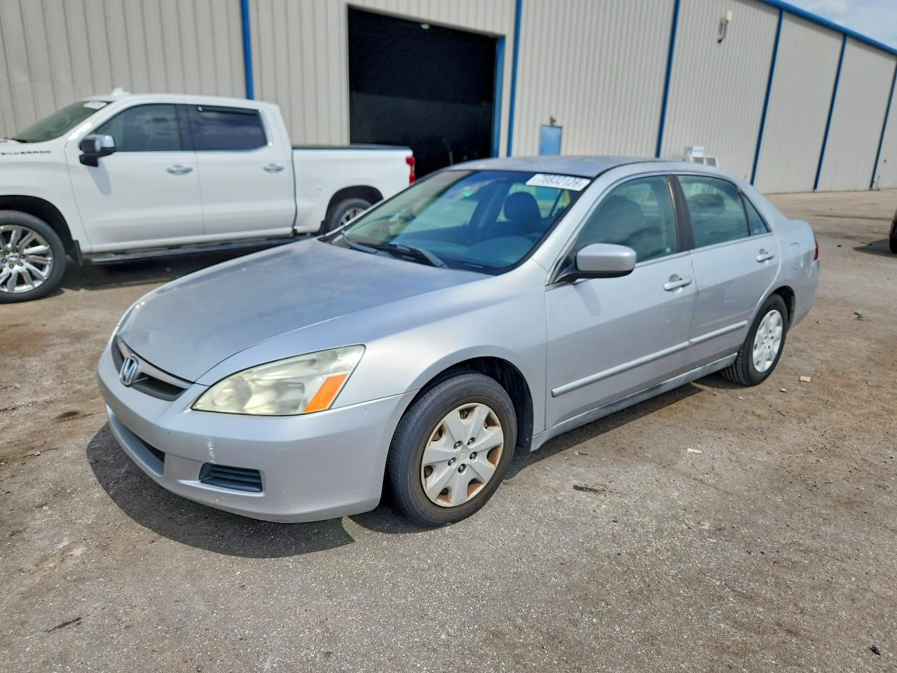2007 HONDA ACCORD LX | 1HGCM56447A050415 | UPCARS