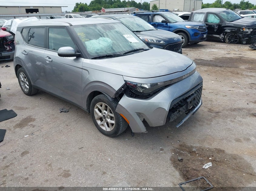 2024 KIA SOU LX | KNDJ23AU3R7241427 | UPCARS