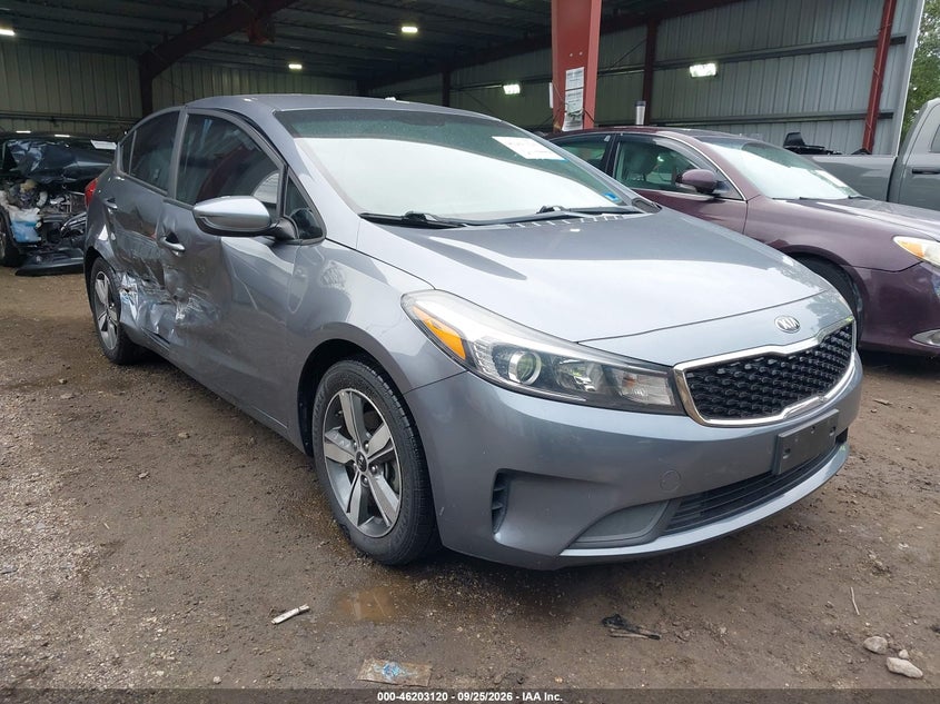 2018 KIA FORTE S | 3KPFL4A7XJE191813 | UPCARS
