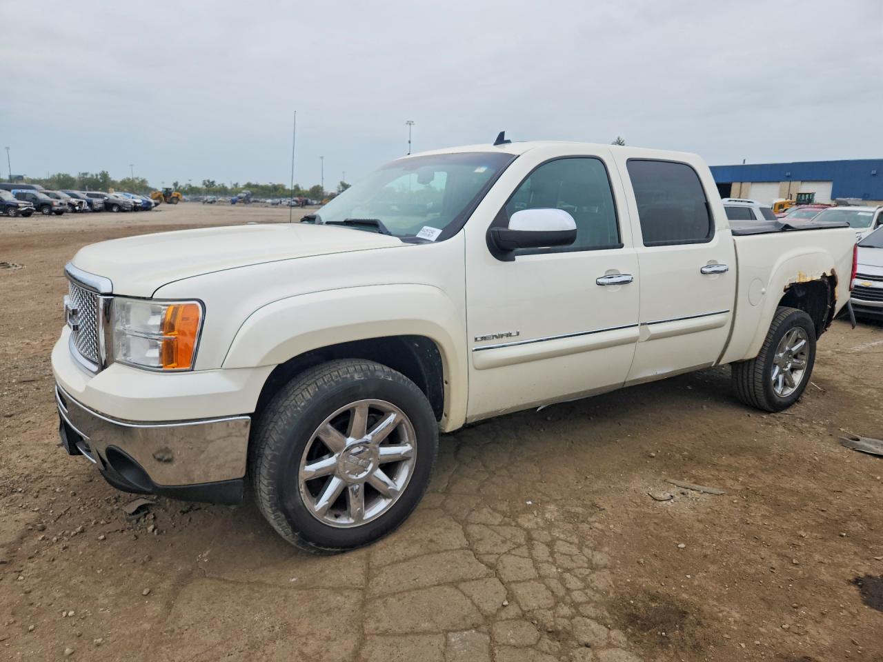 2010 GMC SIERRA K1500 DENALI | 3GTRKXE22AG267240 | UPCARS