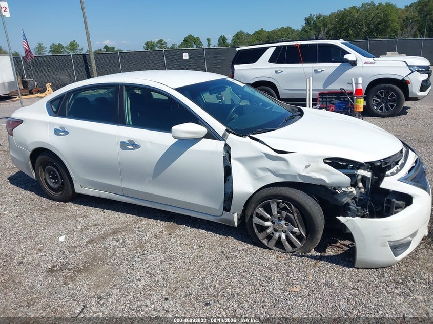 2015 NISSAN ALTIMA 2.5/2.5 S/2.5 SL/2.5 SV | 1N4AL3AP8FC275654 | UPCARS