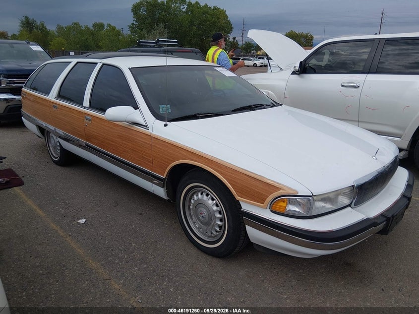 1995 BUICK ROADMASTER ESTATE | 1G4BR82P1SR415068 | UPCARS