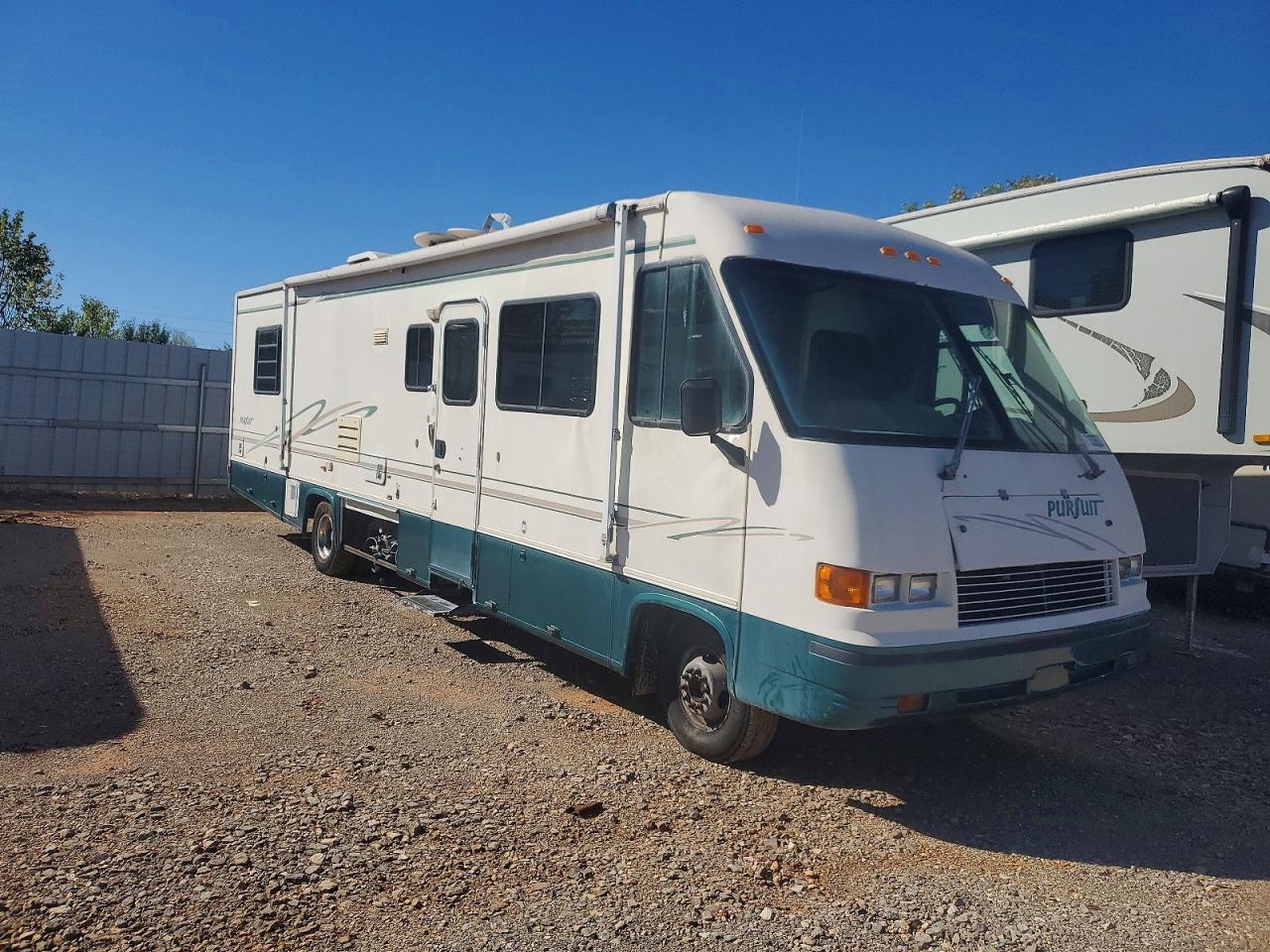 1997 FORD F-SER OTHR SUPER DUTY | 3FCMF53G0VJA26965 | UPCARS