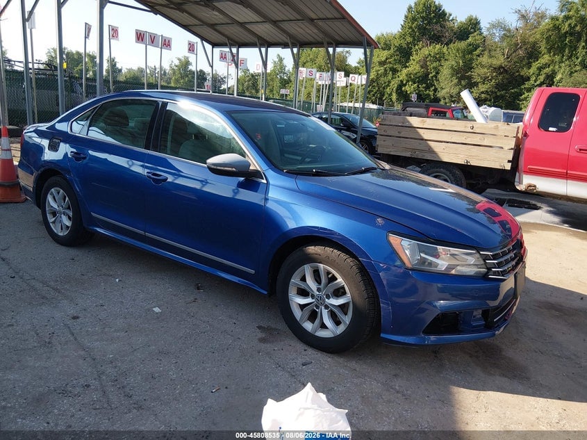 2016 VOLKSWAGEN PASSAT 1.8T S | 1VWAT7A32GC025680 | UPCARS