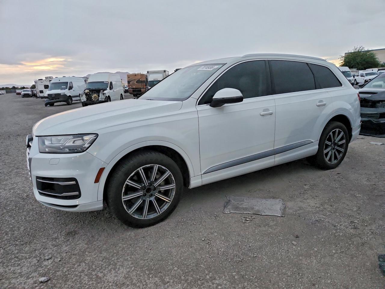 2017 AUDI Q7 PREMIUM PLUS | WA1LAAF73HD057053 | UPCARS