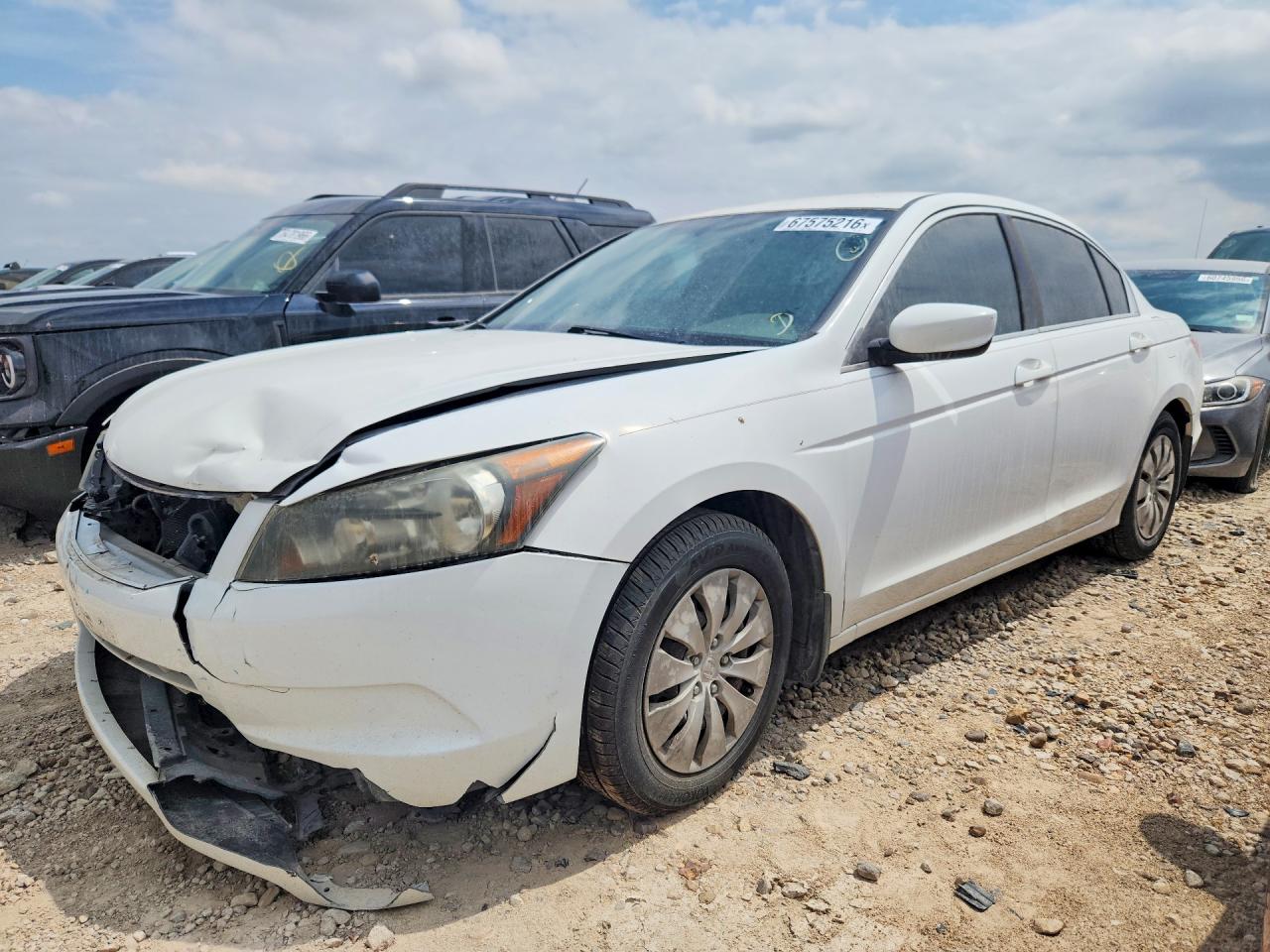 2010 HONDA ACCORD LX | 1HGCP2F38AA141692 | UPCARS