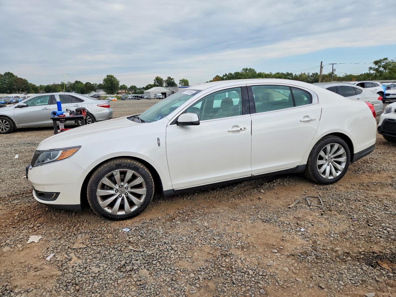2013 LINCOLN MKS | 1LNHL9DK0DG600522 | UPCARS