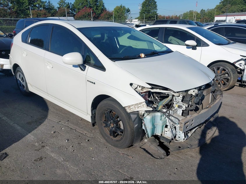 2015 TOYOTA PRIUS TWO | JTDKN3DU6F0471328 | UPCARS