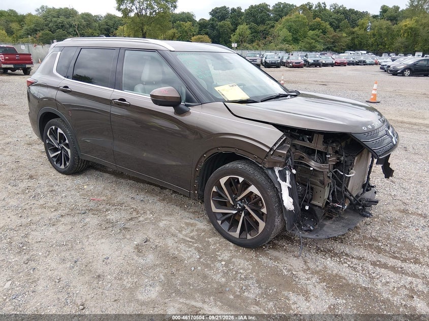 2022 MITSUBISHI OUTLANDER SEL/SEL LAUNCH EDITION S-AWC/SEL SPECIAL EDITION | JA4J4VA82NZ044699 | UPCARS