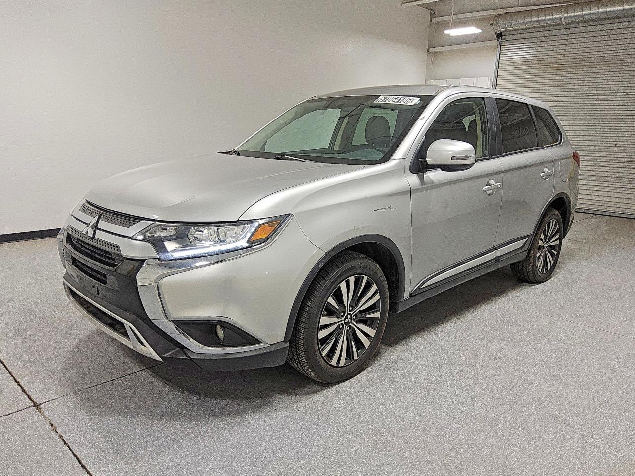 2019 MITSUBISHI OUTLANDER SE | JA4AZ3A36KJ001973 | UPCARS