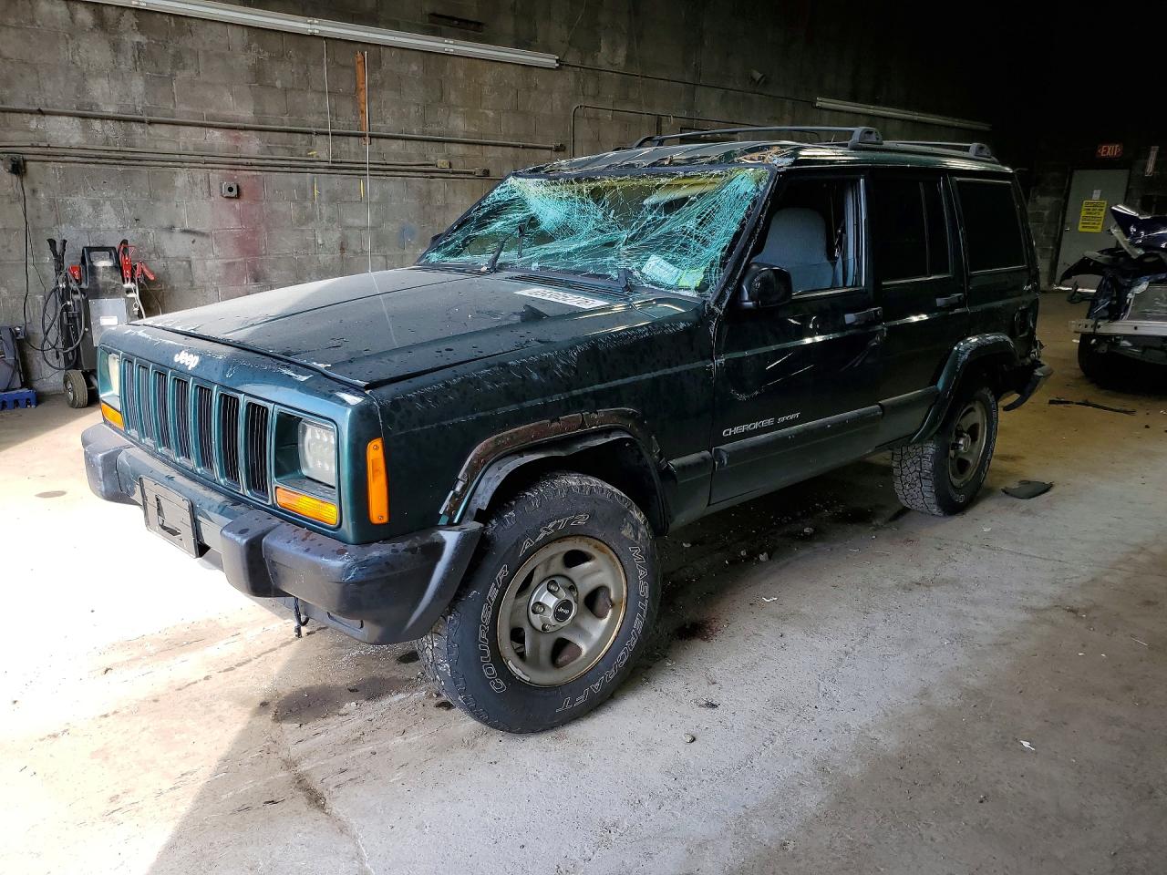 2001 JEEP CHEROKEE SPORT | 1J4FF48S11L586062 | UPCARS