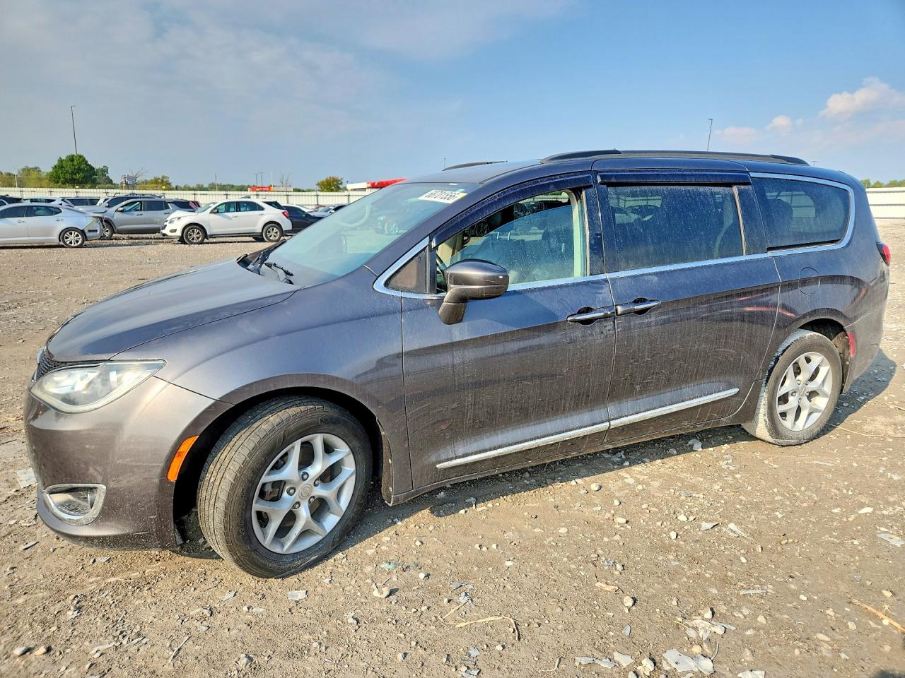 2017 CHRYSLER PACIFICA TOURING L | 2C4RC1BG6HR676341 | UPCARS