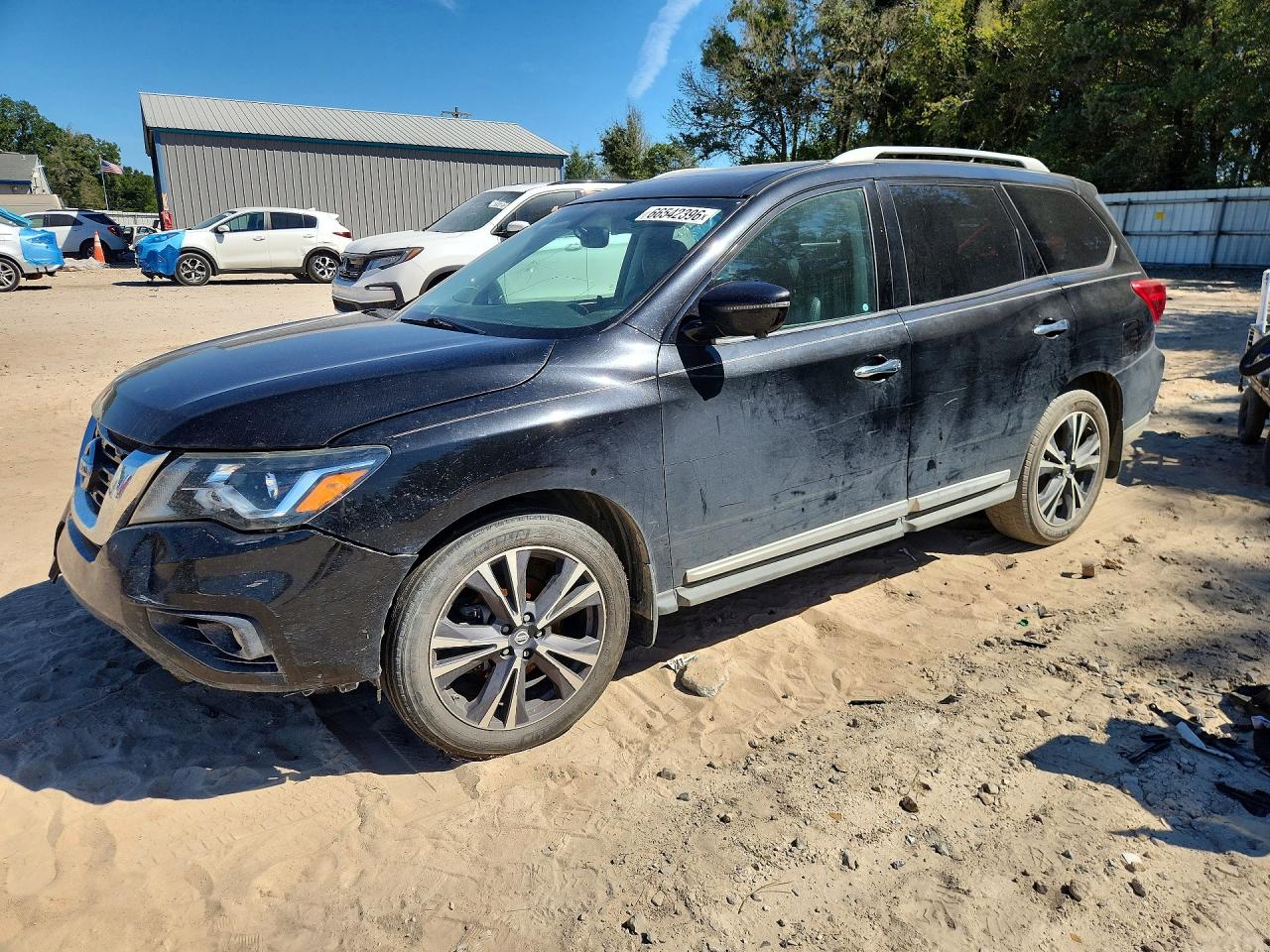 2017 NISSAN PATHFINDER PLATINUM | 5N1DR2MN3HC621957 | UPCARS