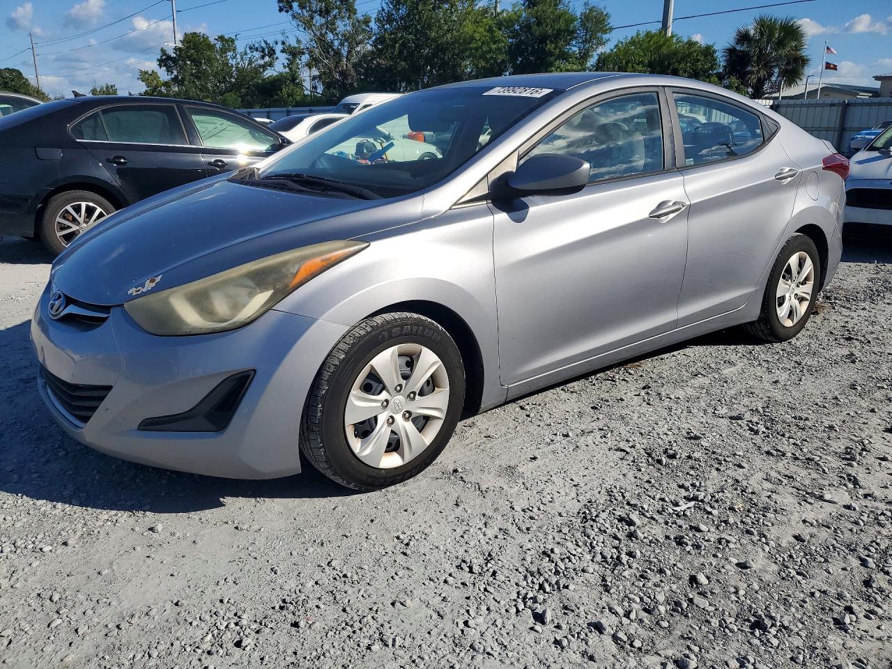 2016 HYUNDAI ELANTRA SE | 5NPDH4AE5GH706616 | UPCARS