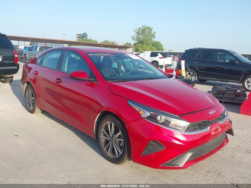 2024 KIA FORTE LXS | 3KPF24AD9RE763183 | UPCARS