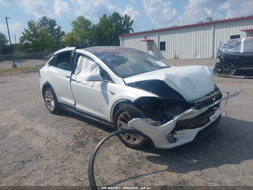 2018 TESLA MODEL X 100D/75D/P100D | 5YJXCBE29JF114027 | UPCARS