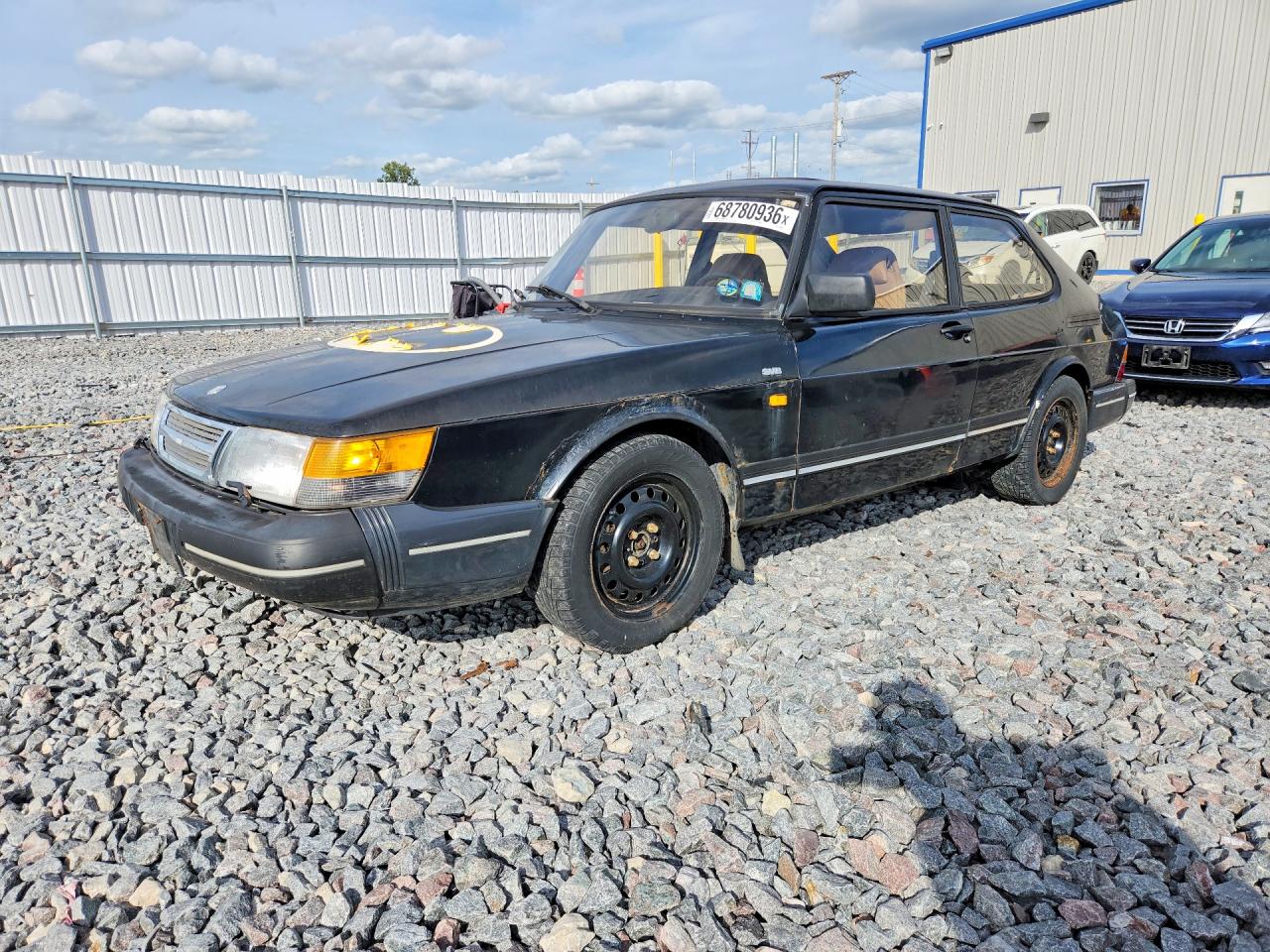 1991 SAAB 900 BASE | YS3AK36E9M5009090 | UPCARS
